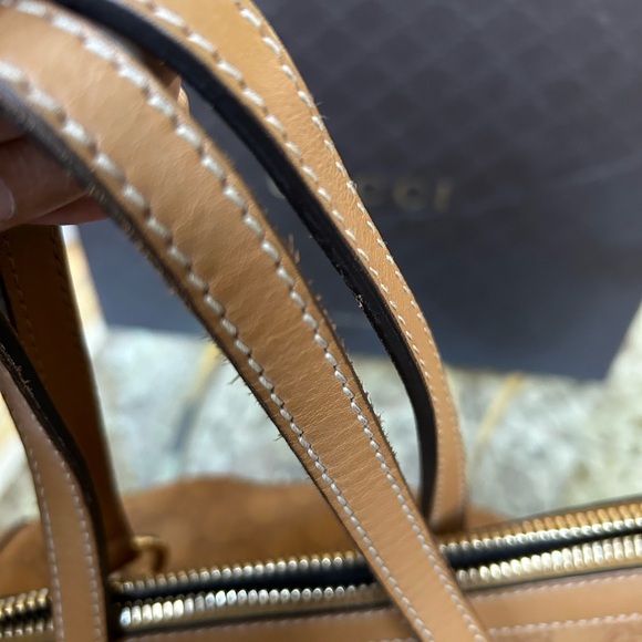 Gucci Monogrammed Shoulder Bag - Picture 11 of 14